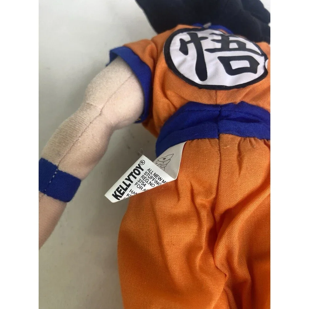 Kellytoy up grabs